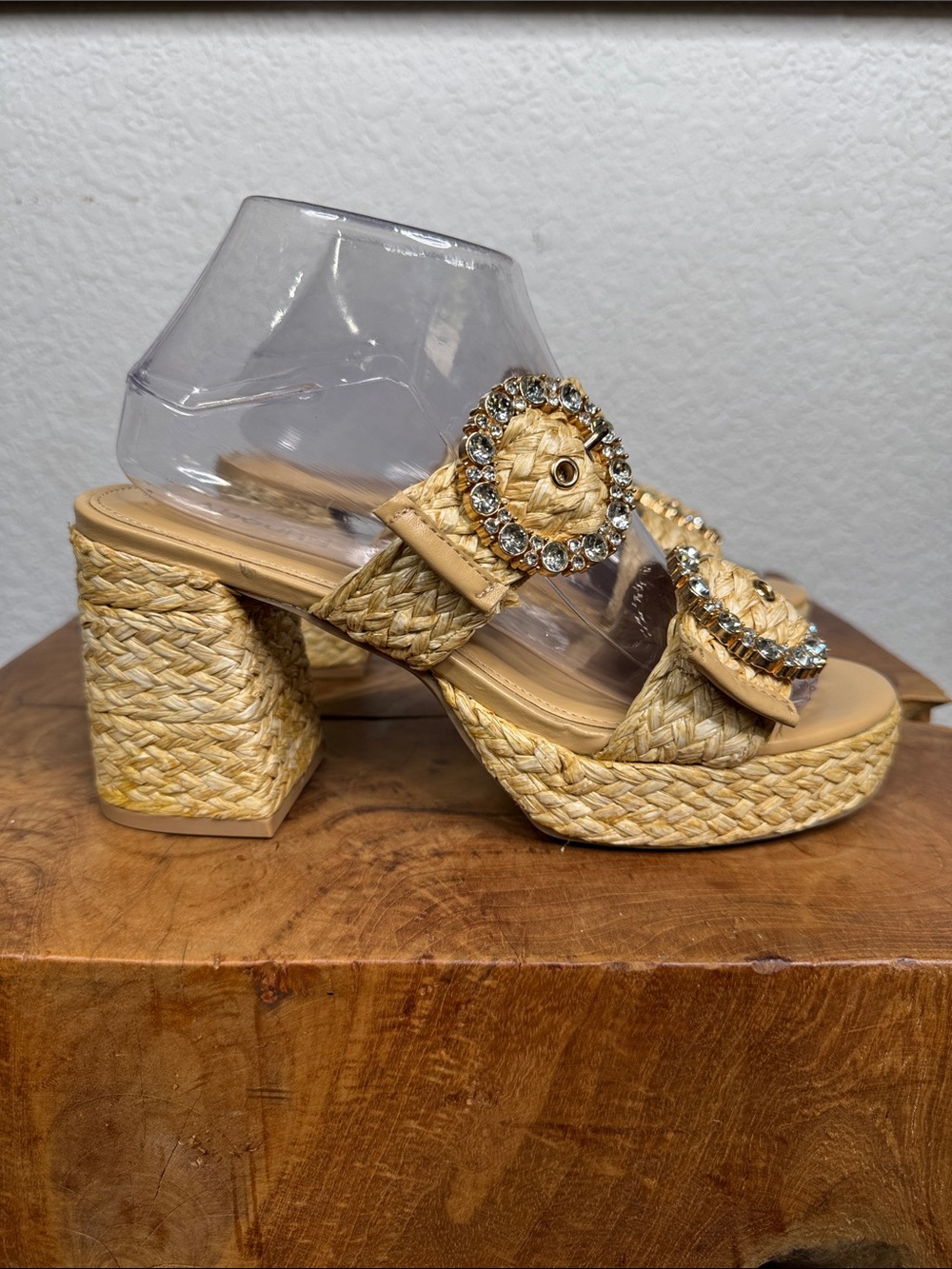 ABOUND RONDA RAFFIA PLATFORM
MULE SANDALS RHINESTONE BUCKLE NATURAL SIZE 6.5 - Picture 7 of 16